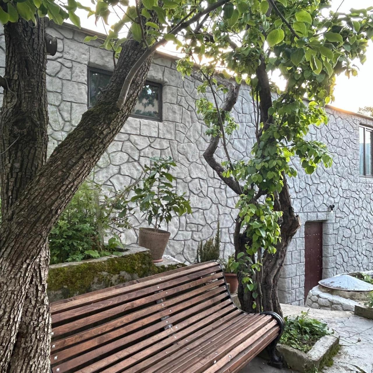 Танхаус Dilijan Exteriör bild